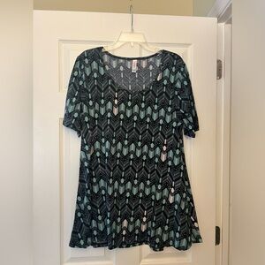 LulaRoe Green & Black Blouse